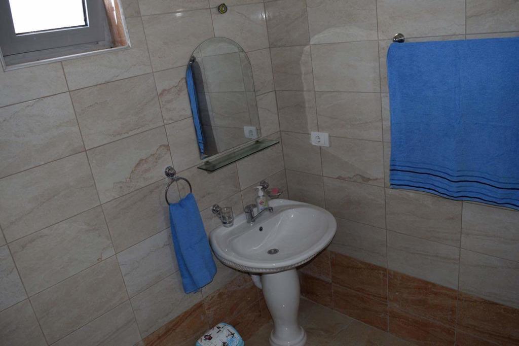 Leli Apartments 울친 외부 사진